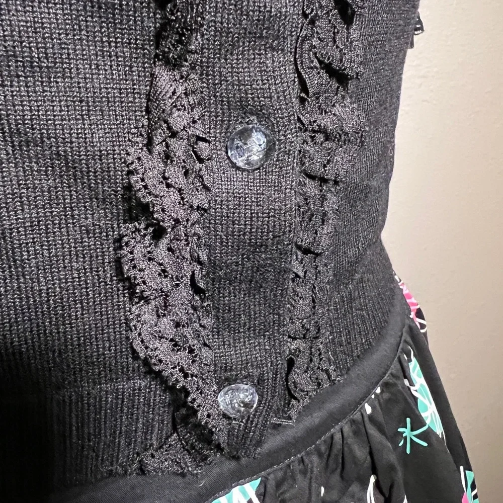 Sourpuss Black Form Fitting Cardigan with Aqua Starburst and Lace Sz XL NWT - Picture 4 of 10